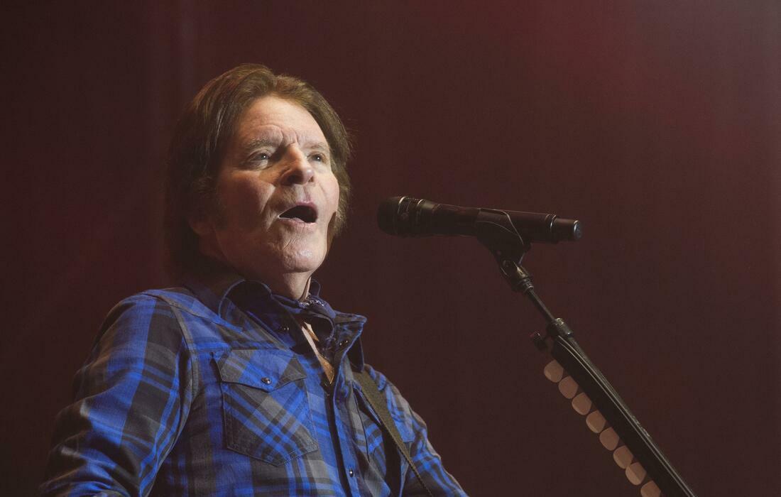 John Fogerty with George Thorogood & The Destroyers