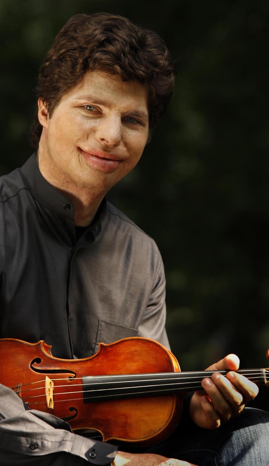 Augustin Hadelich Tickets, 2024 Showtimes & Locations SeatGeek