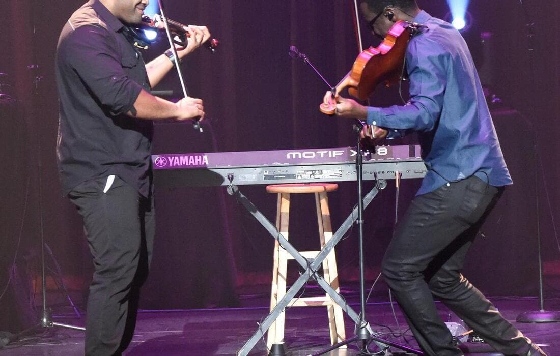 Mable House Barnes Amphitheatre Featured Live Event Tickets & 2024