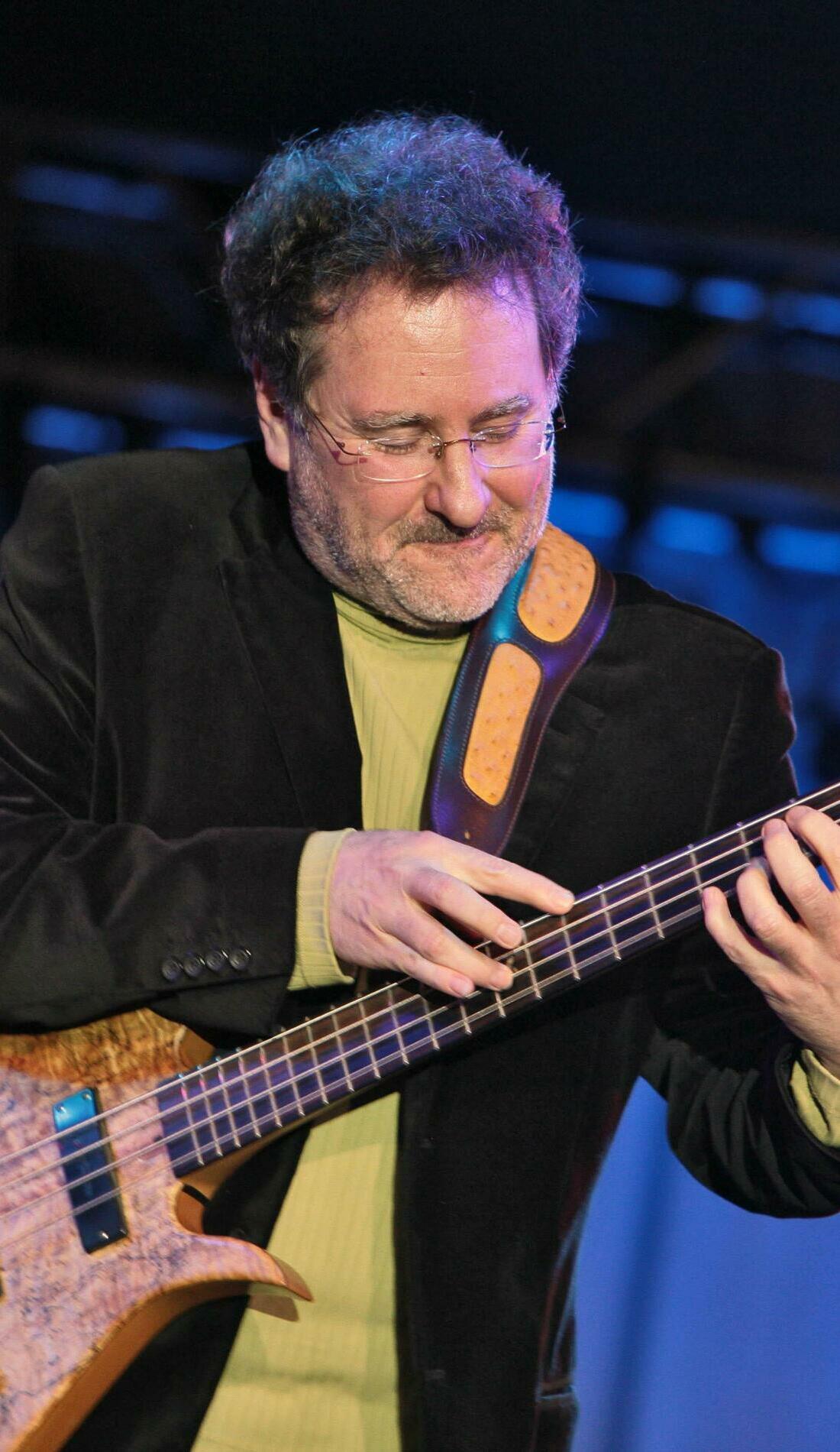 brian bromberg tour dates