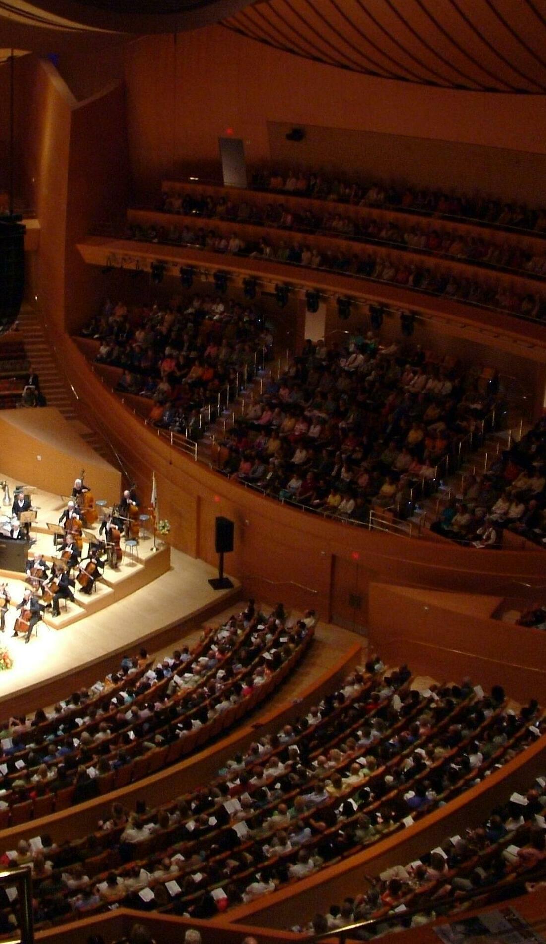 California Philharmonic Tickets, 2024 Showtimes & Locations SeatGeek