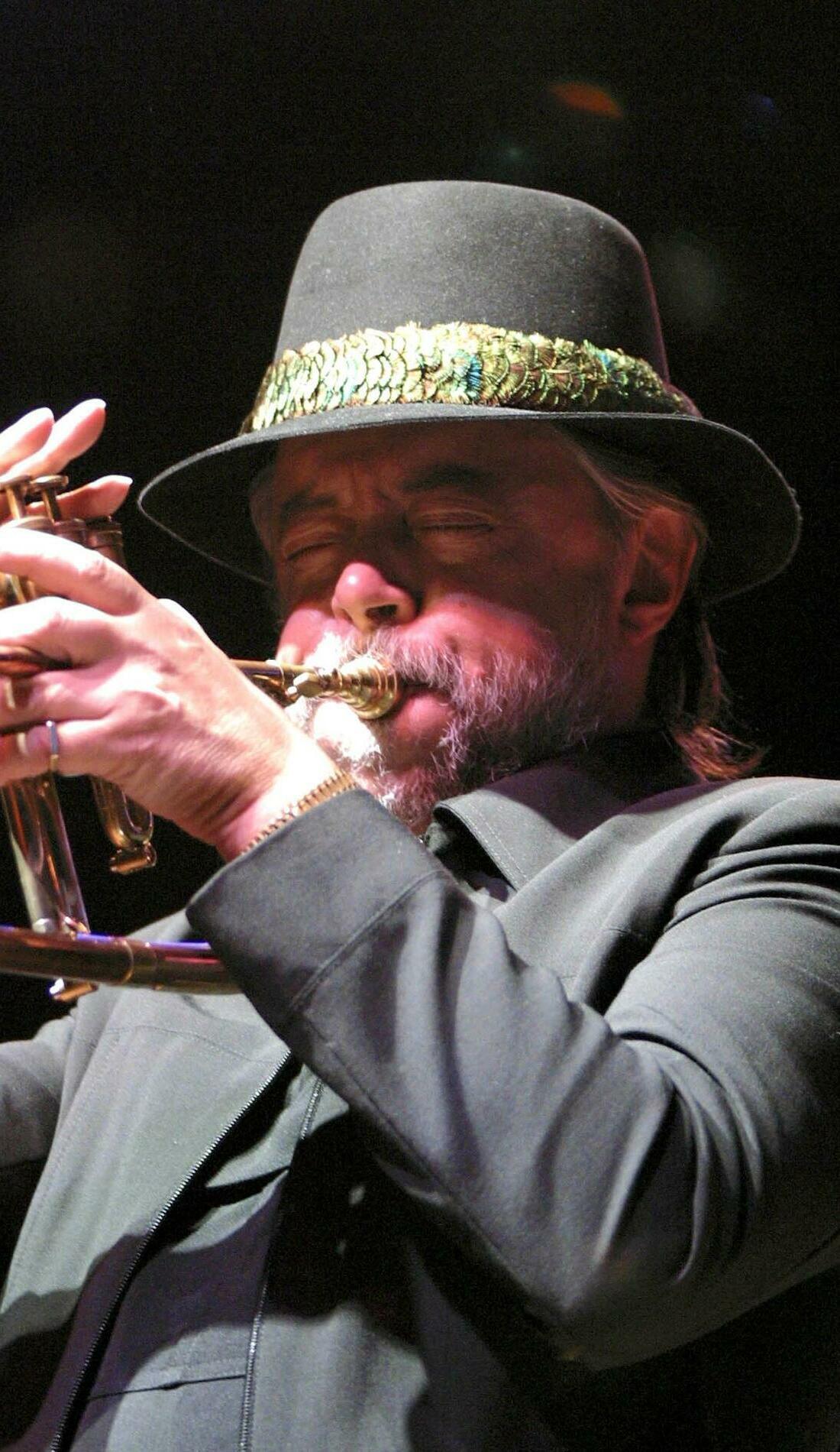 chuck mangione tour