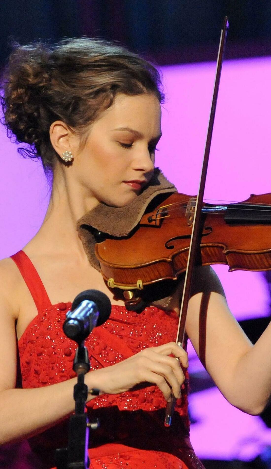 Hilary Hahn Tickets, 2024 Showtimes & Locations SeatGeek