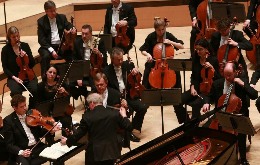 London Philharmonic Orchestra - Santa Barbara