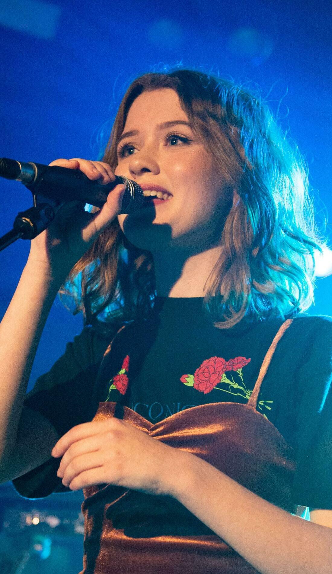 Maisie Peters Concert Tickets, 20232024 Tour Dates & Locations SeatGeek
