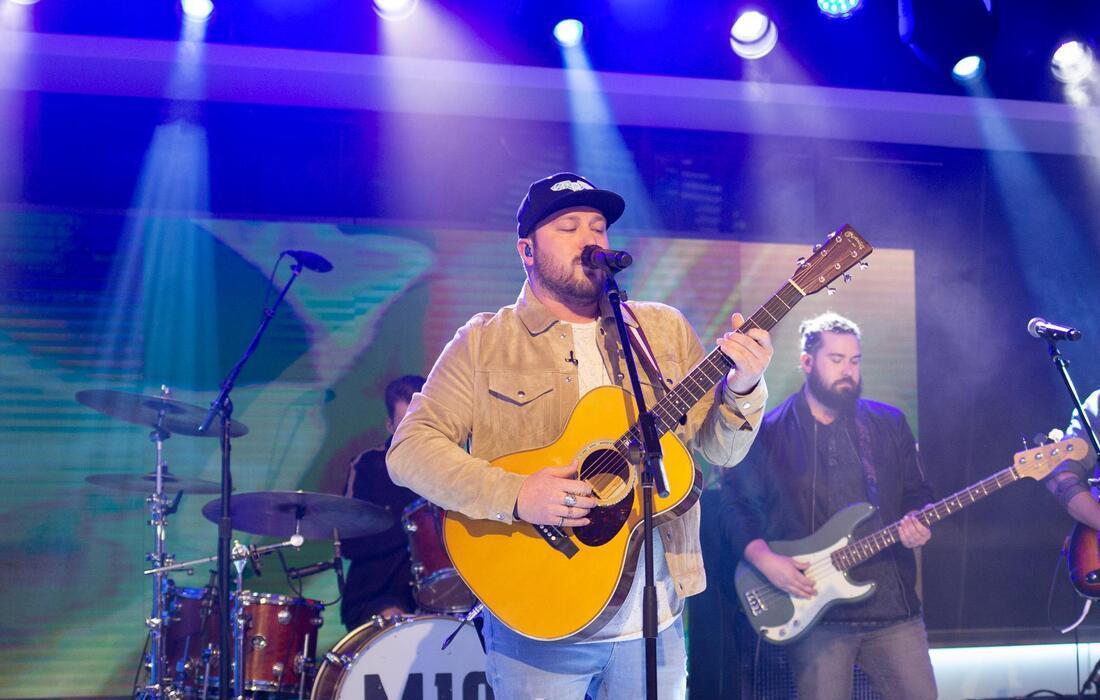 Mitchell Tenpenny with Dylan Schneider