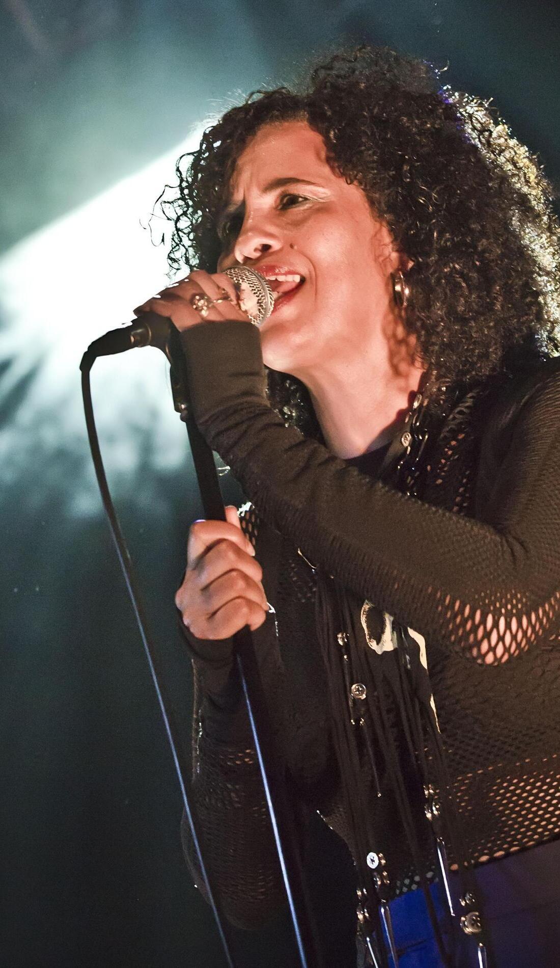 neneh cherry tour dates