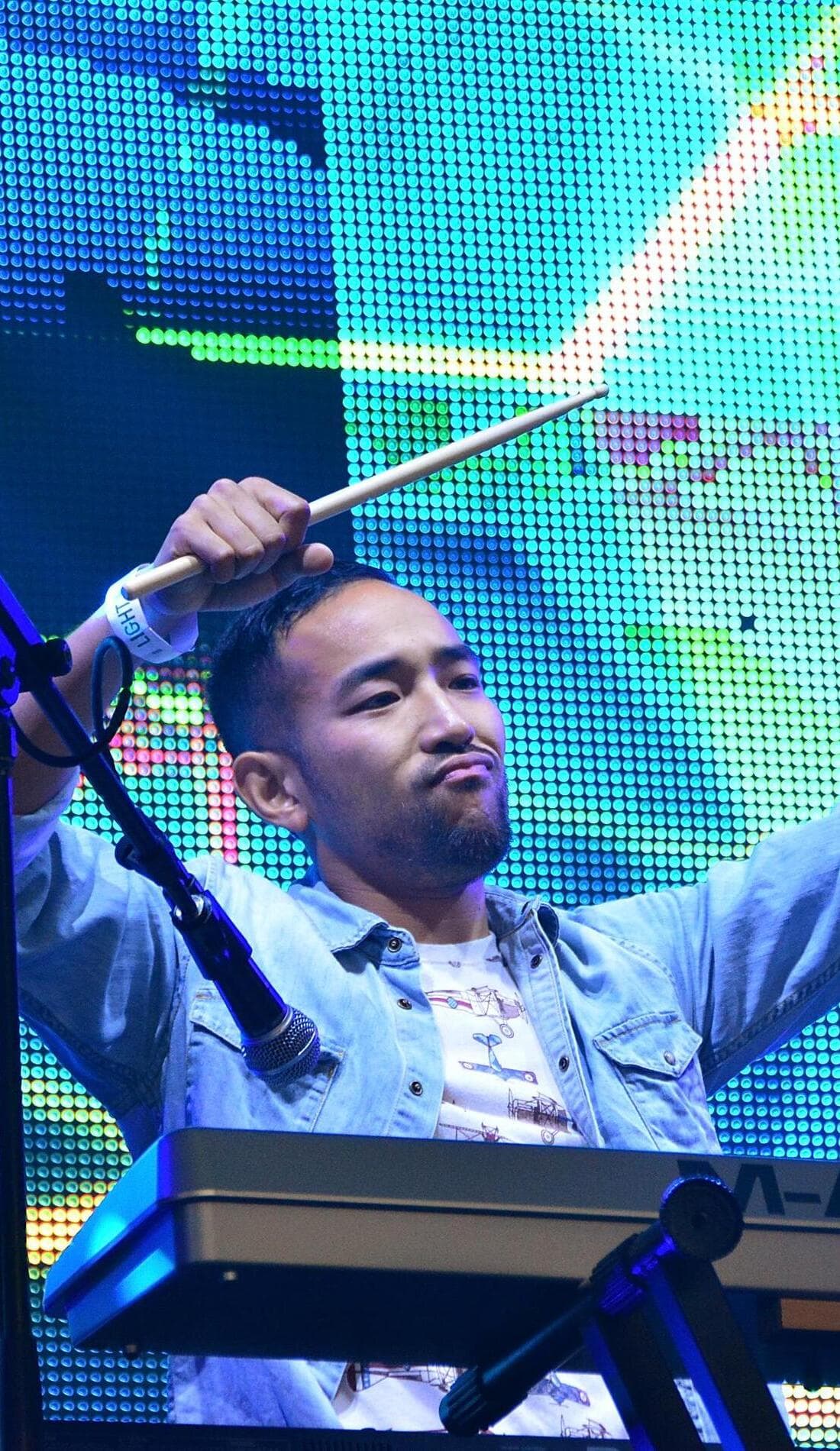 Pat Lok Tickets, 2024 Concert Tour Dates SeatGeek