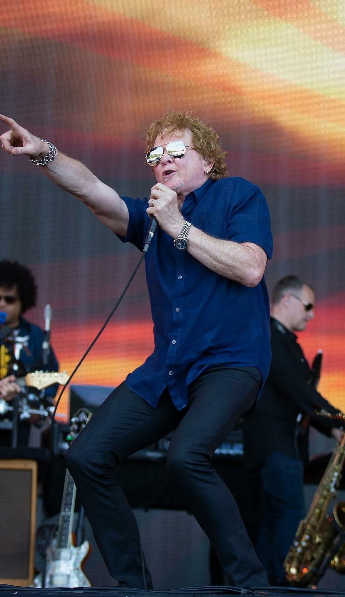 Simply Red Concert Tickets, 20232024 Tour Dates & Locations SeatGeek