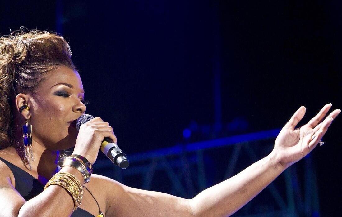 Syleena Johnson