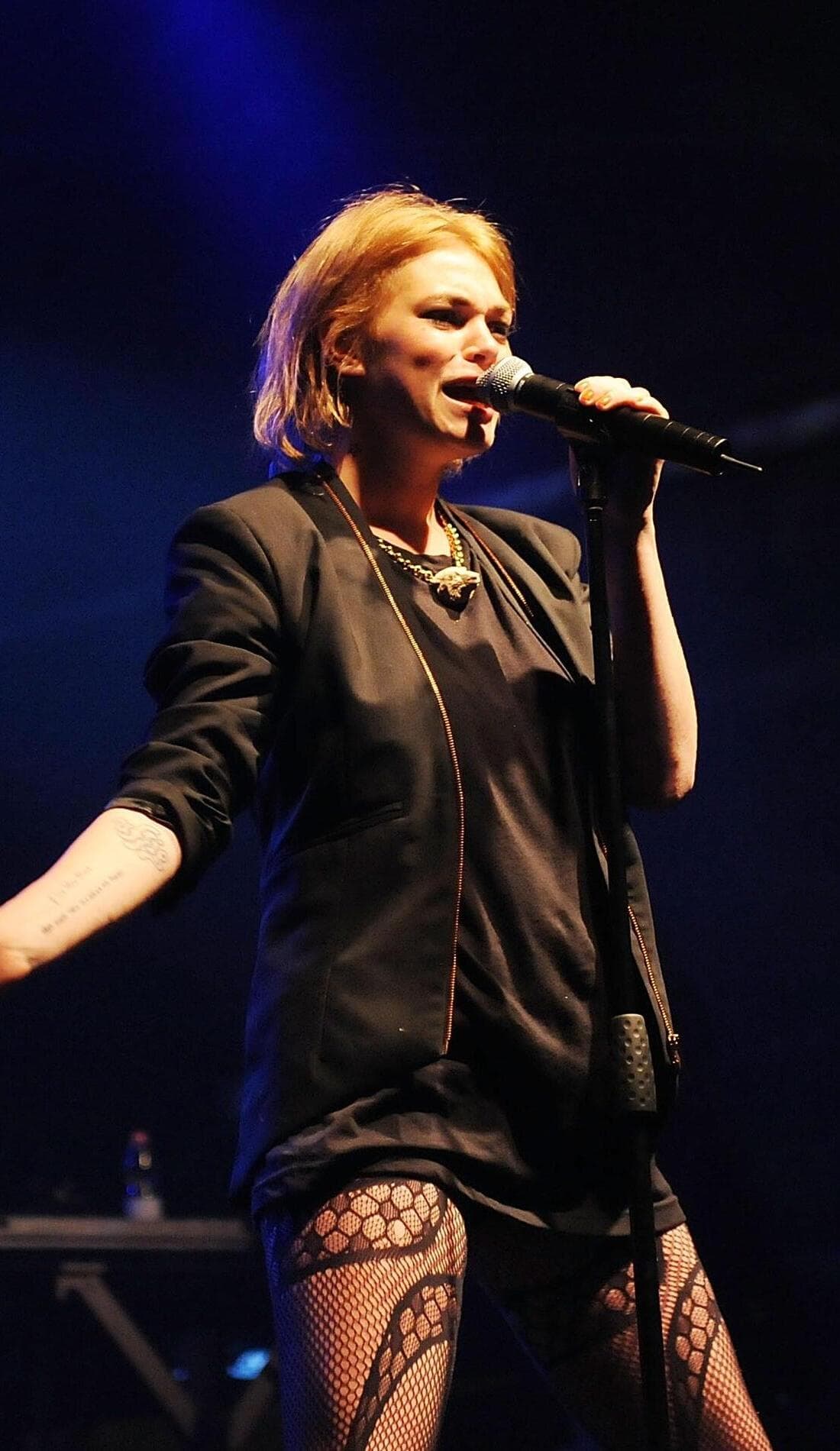 Uffie Tickets & Concert Tour Dates 2024 SeatGeek