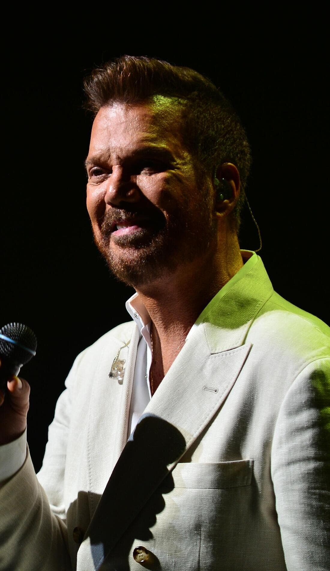Willy Chirino Tickets, 2024 Concert Tour Dates SeatGeek