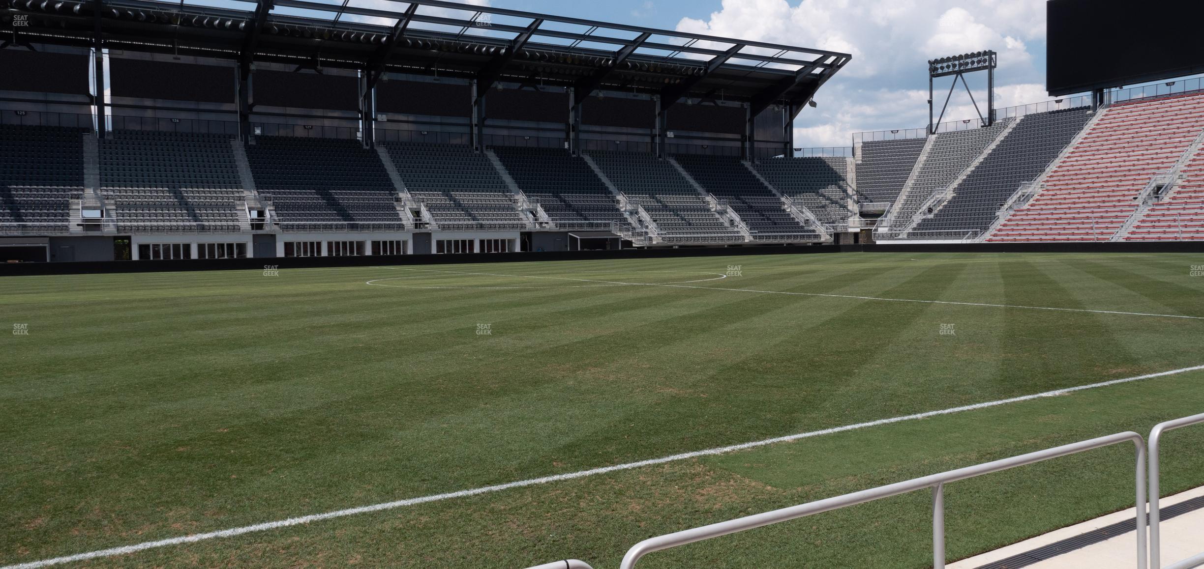 Seating view for Audi Field Section Field 8