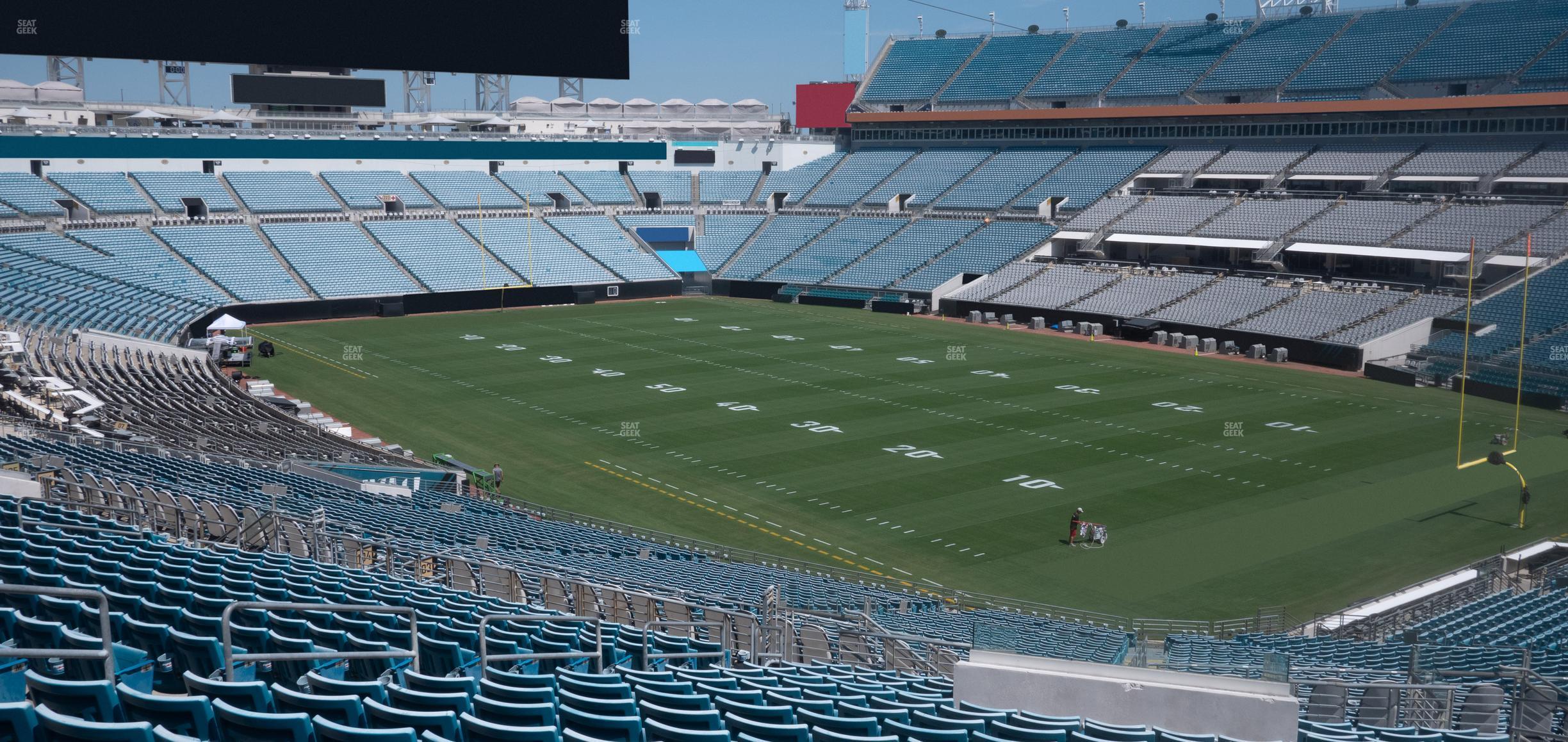 Seating view for EverBank Stadium Section 202