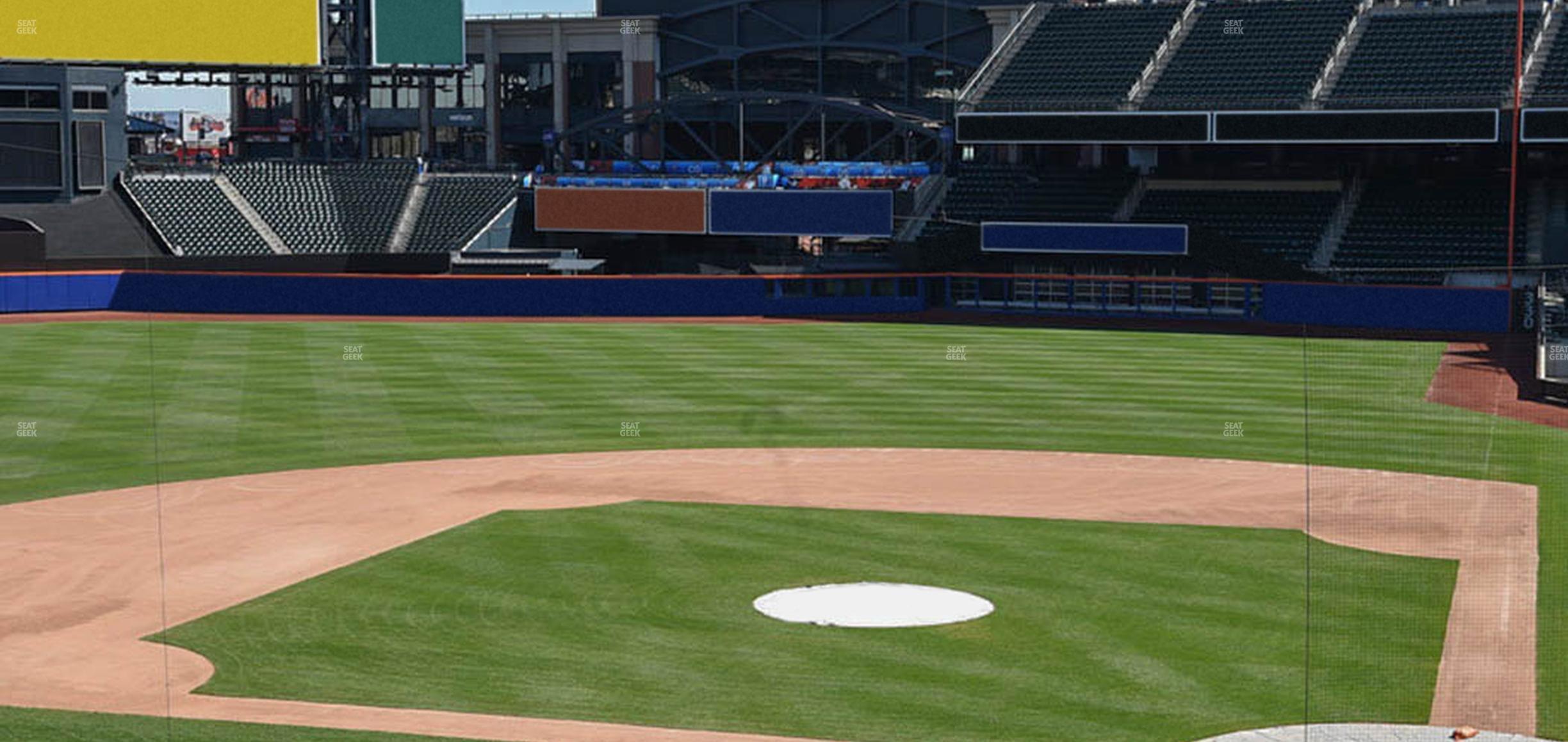 Seating view for Citi Field Section Hyundai Club 119