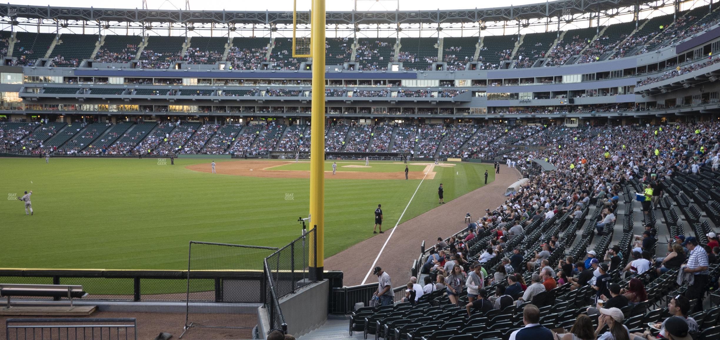 Seating view for Guaranteed Rate Field Section 156