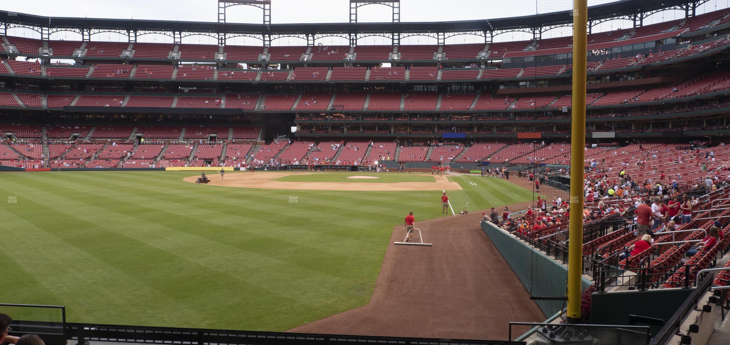 Seating view for Busch Stadium Section Lower Left Field Box 170