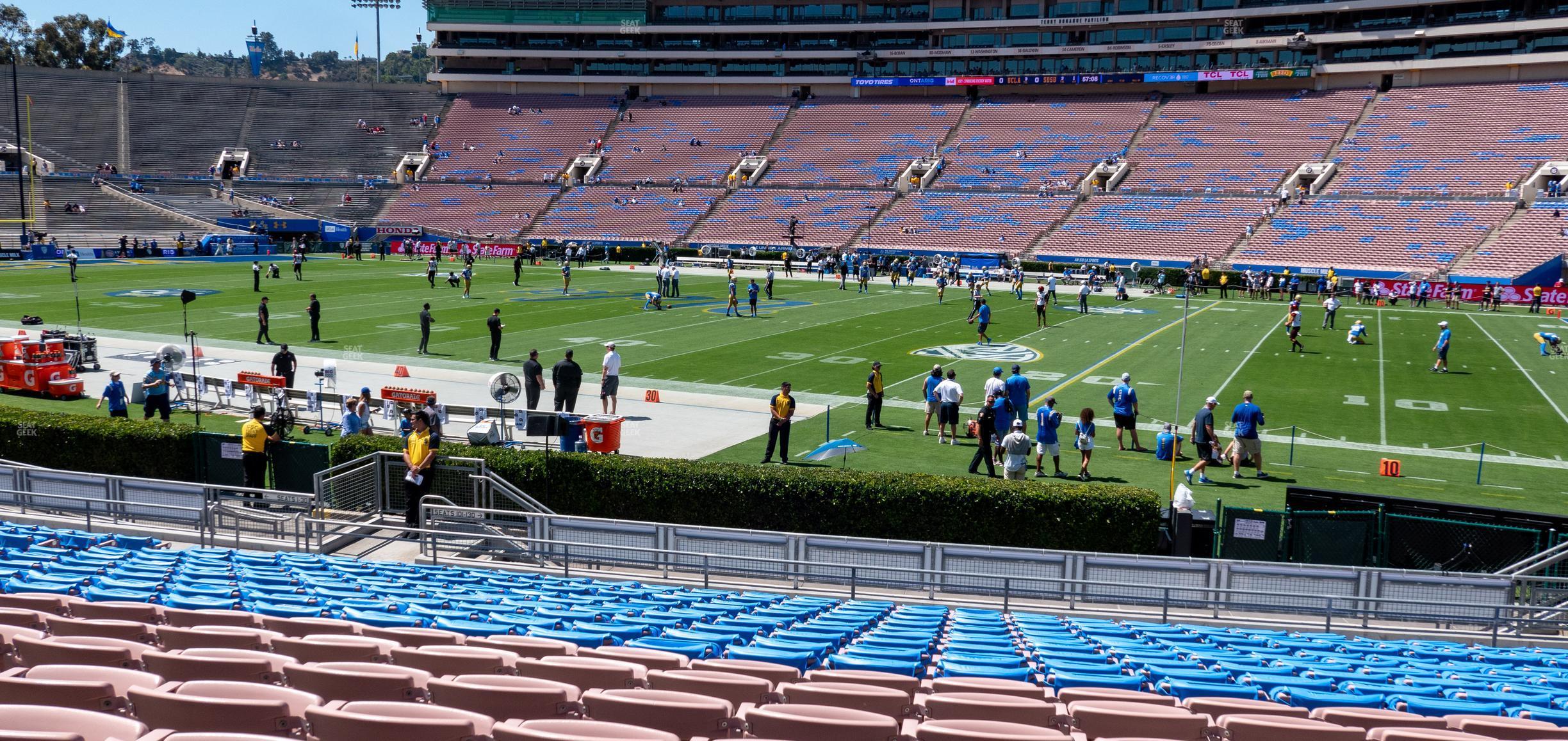 Seating view for Rose Bowl Stadium Section Lower 7