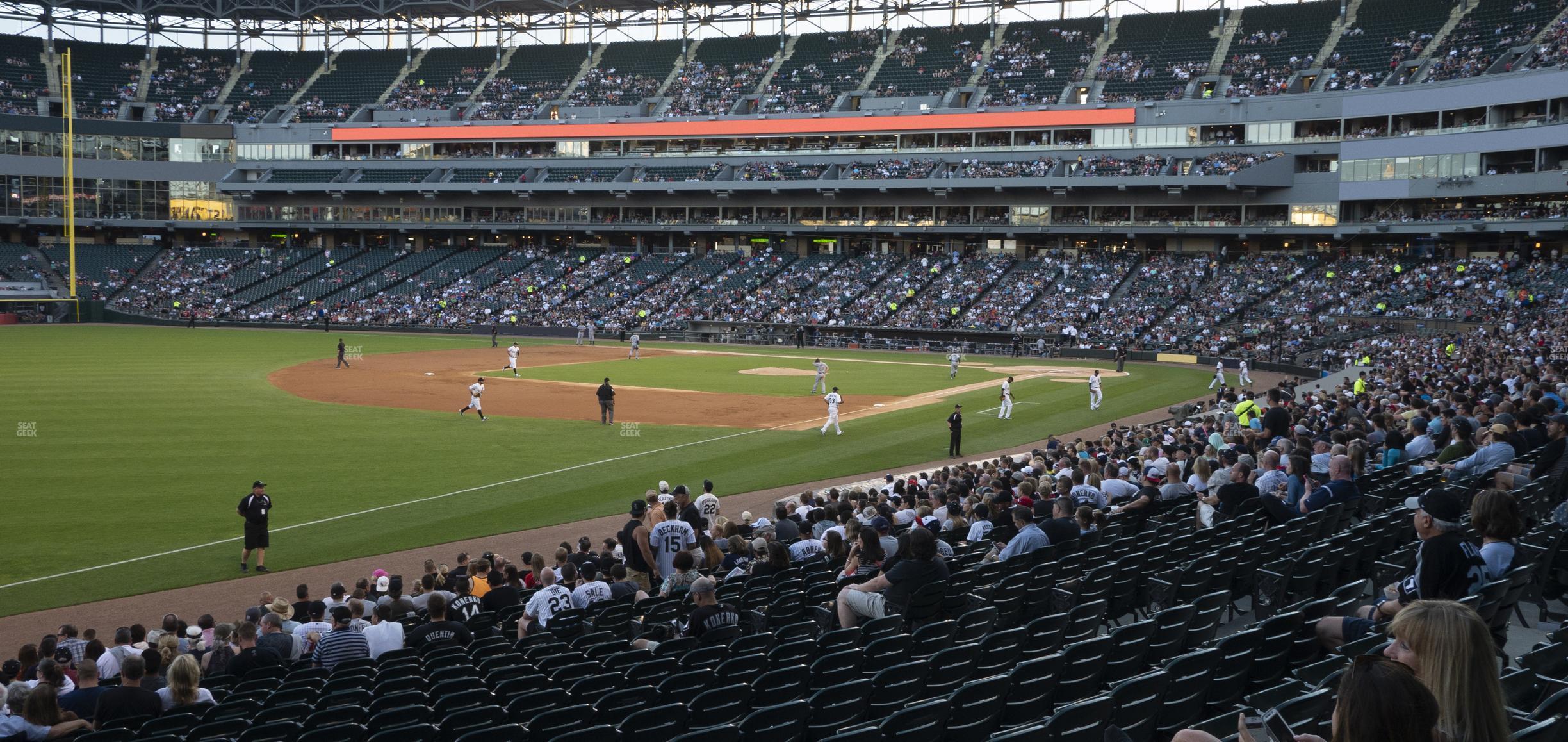 Seating view for Guaranteed Rate Field Section 150