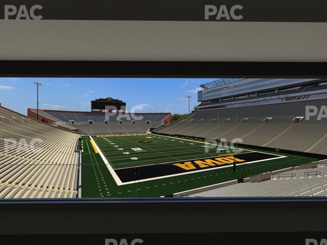 Seating view for Kinnick Stadium Section Ironmen Box 18