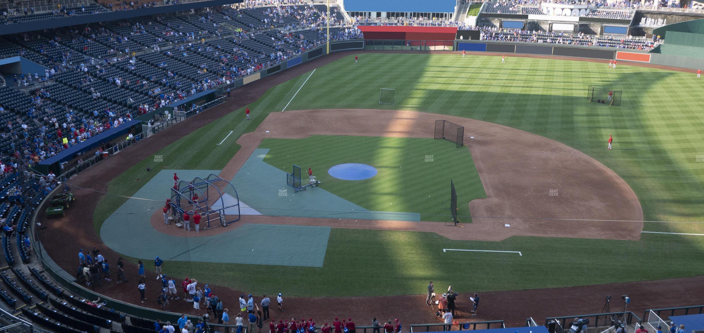 Seating view for Kauffman Stadium Section 428 R