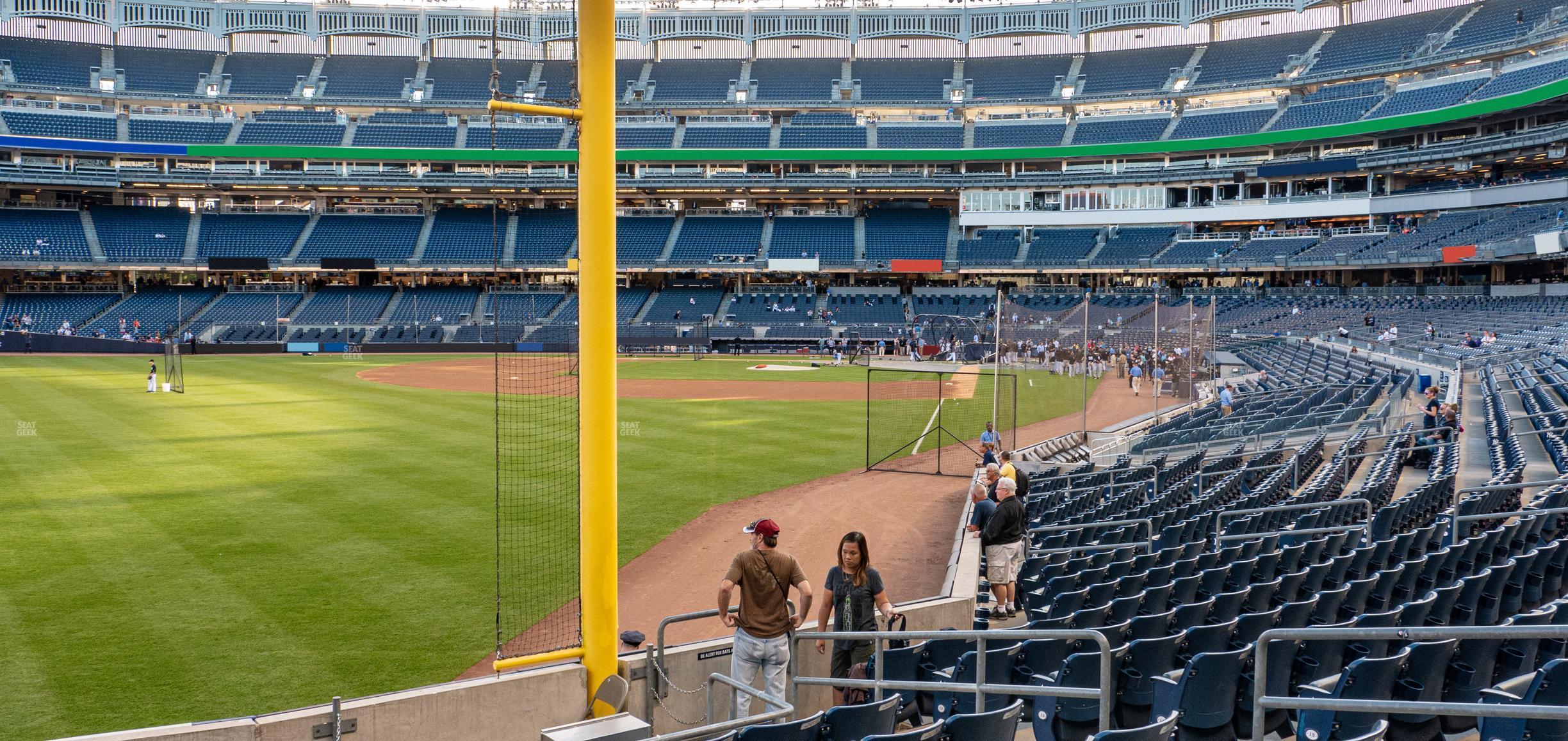 Seating view for Yankee Stadium Section Field Level 132