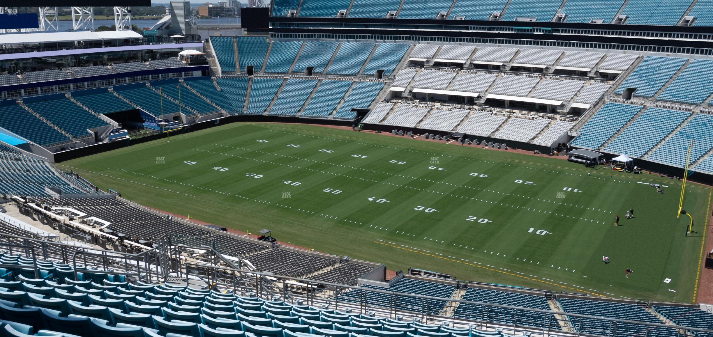 Seating view for EverBank Stadium Section 432