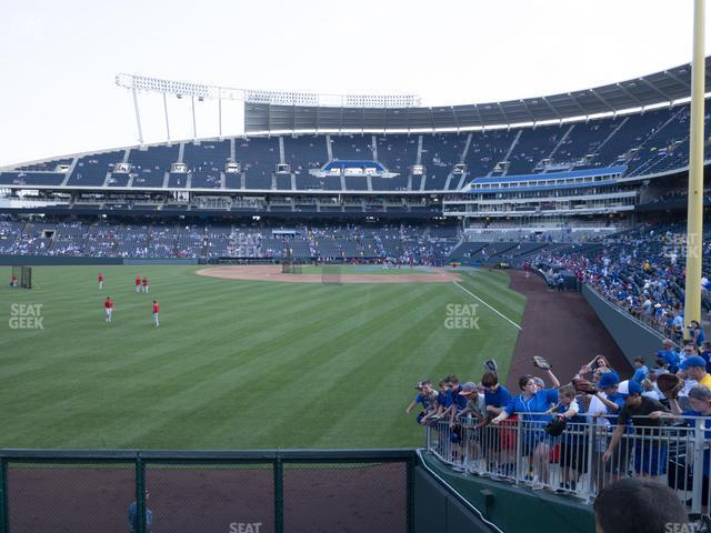 Kauffman Stadium Seating Chart And Seat Views Seatgeek 9809