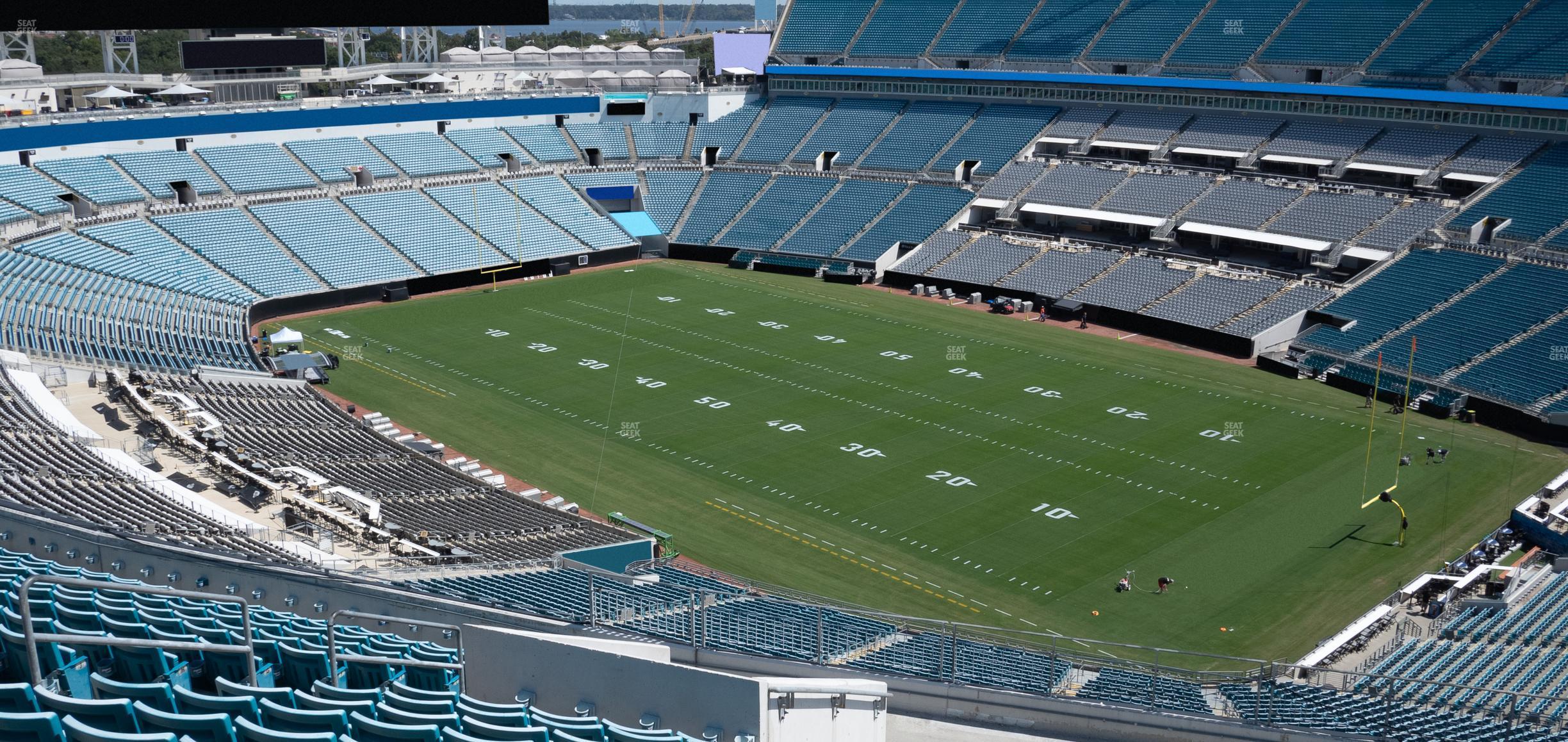 Seating view for EverBank Stadium Section 403