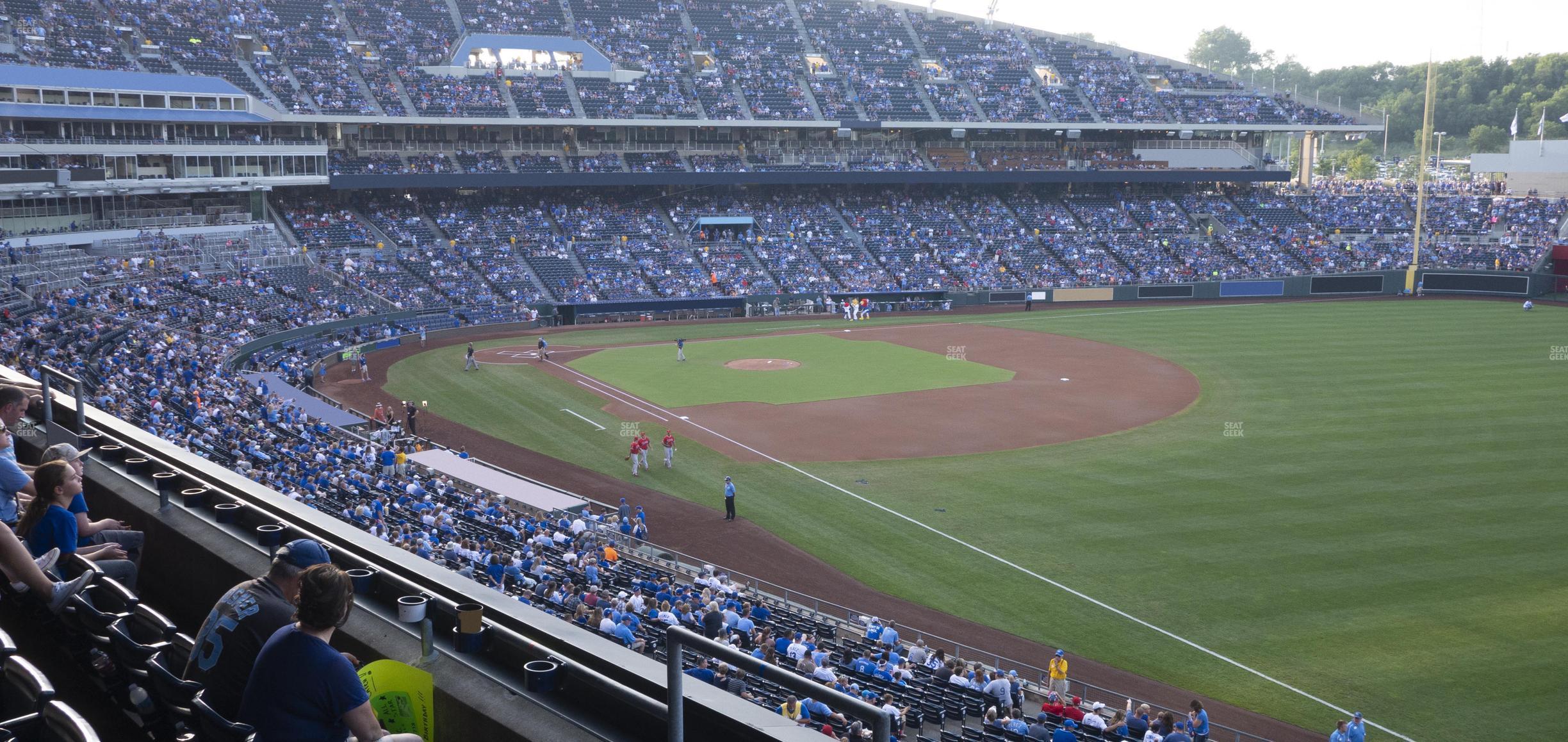 Seating view for Kauffman Stadium Section 325