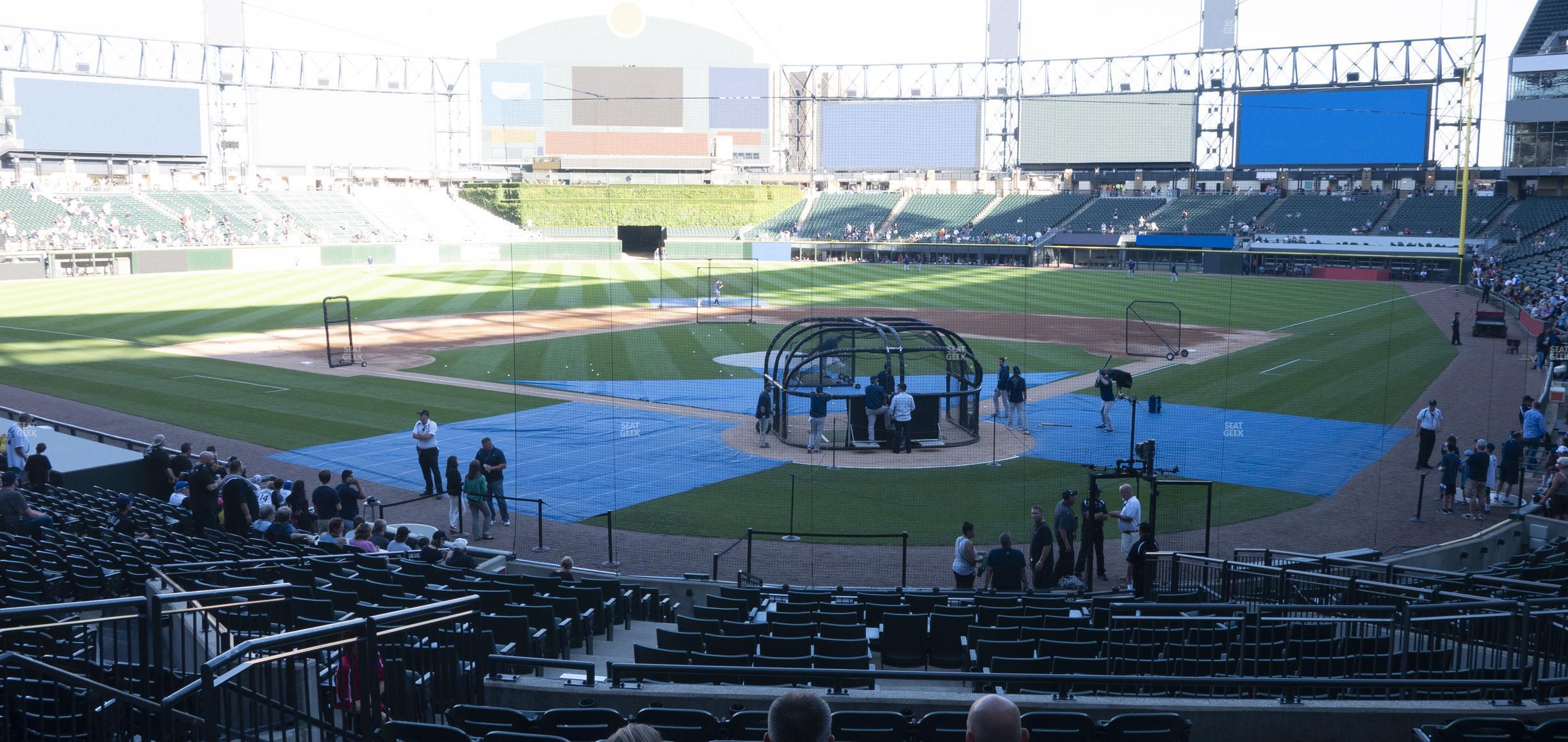 Seating view for Guaranteed Rate Field Section 133