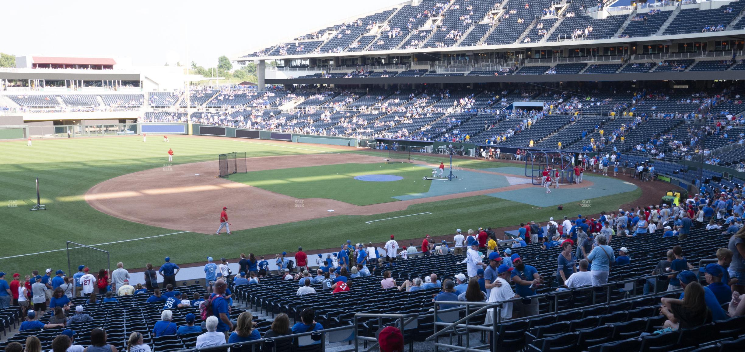 Seating view for Kauffman Stadium Section 216