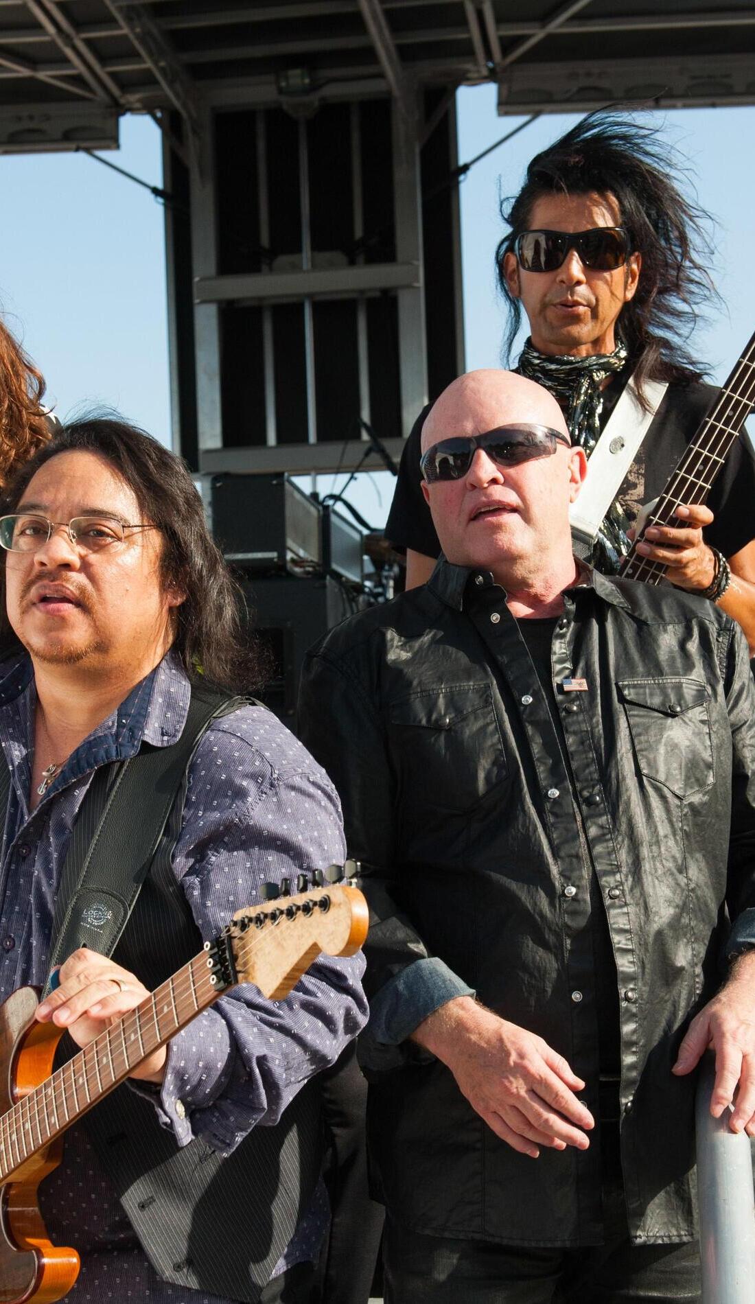 A A Flock of Seagulls live event