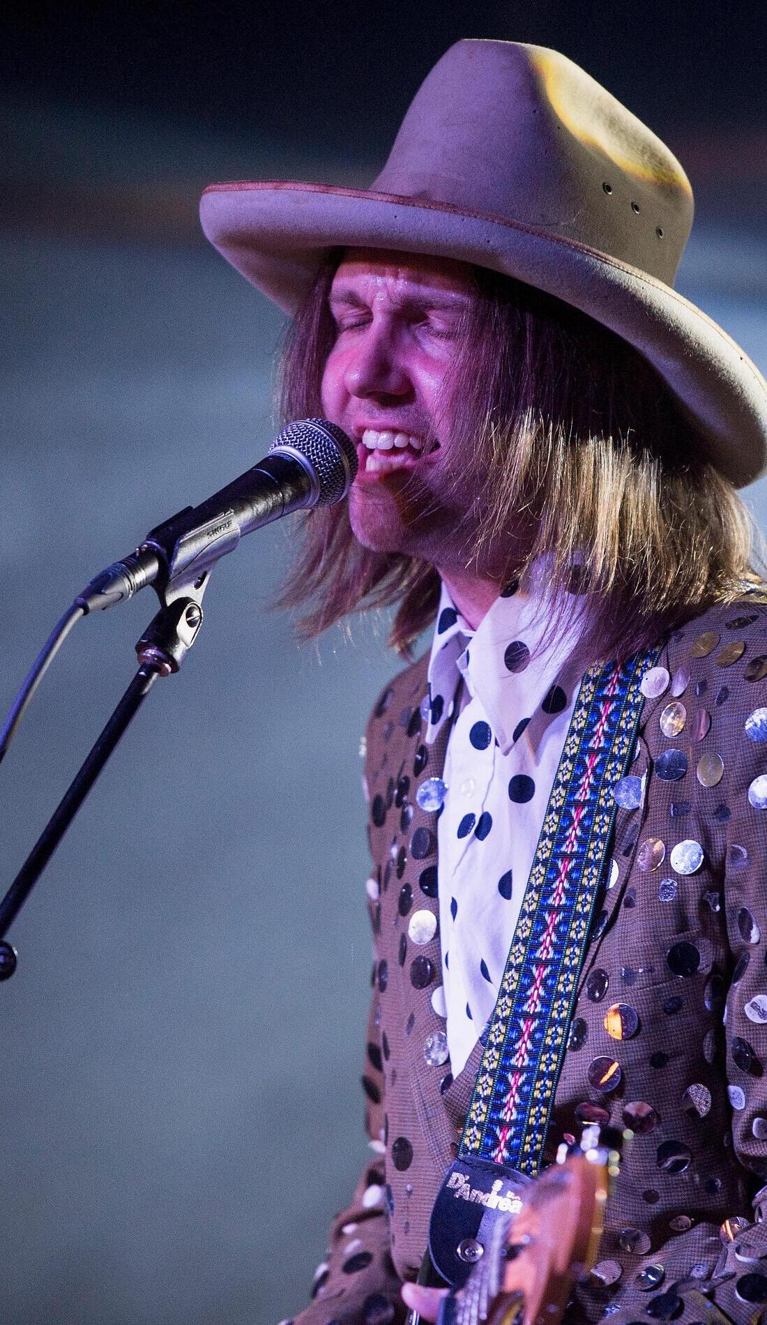 A Aaron Lee Tasjan live event