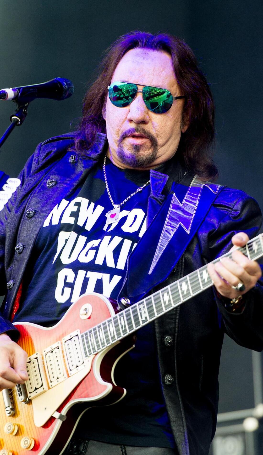 A Ace Frehley live event
