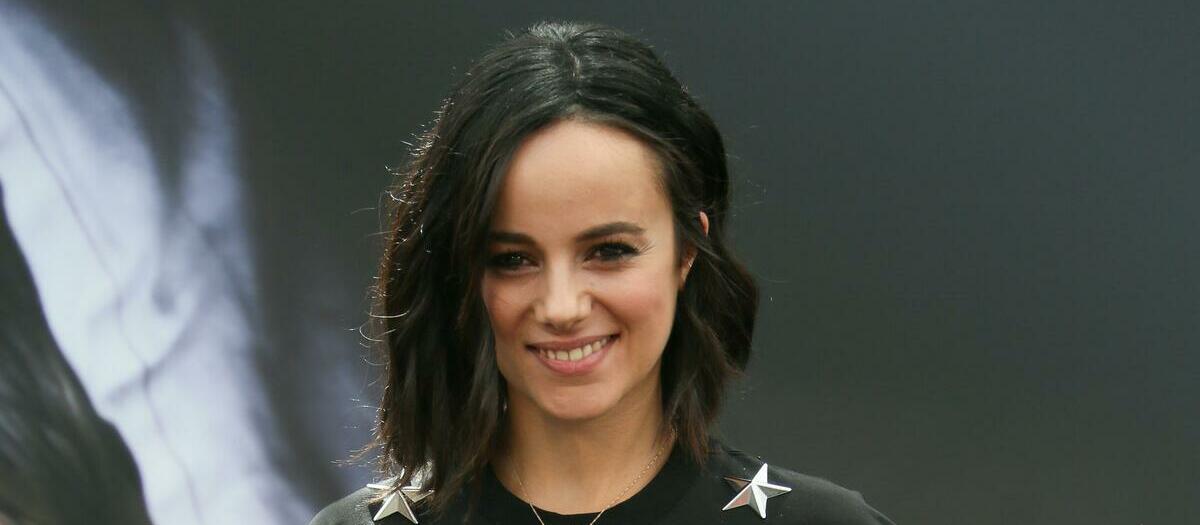 Alizee Concert Tickets, 20232024 Tour Dates & Locations SeatGeek