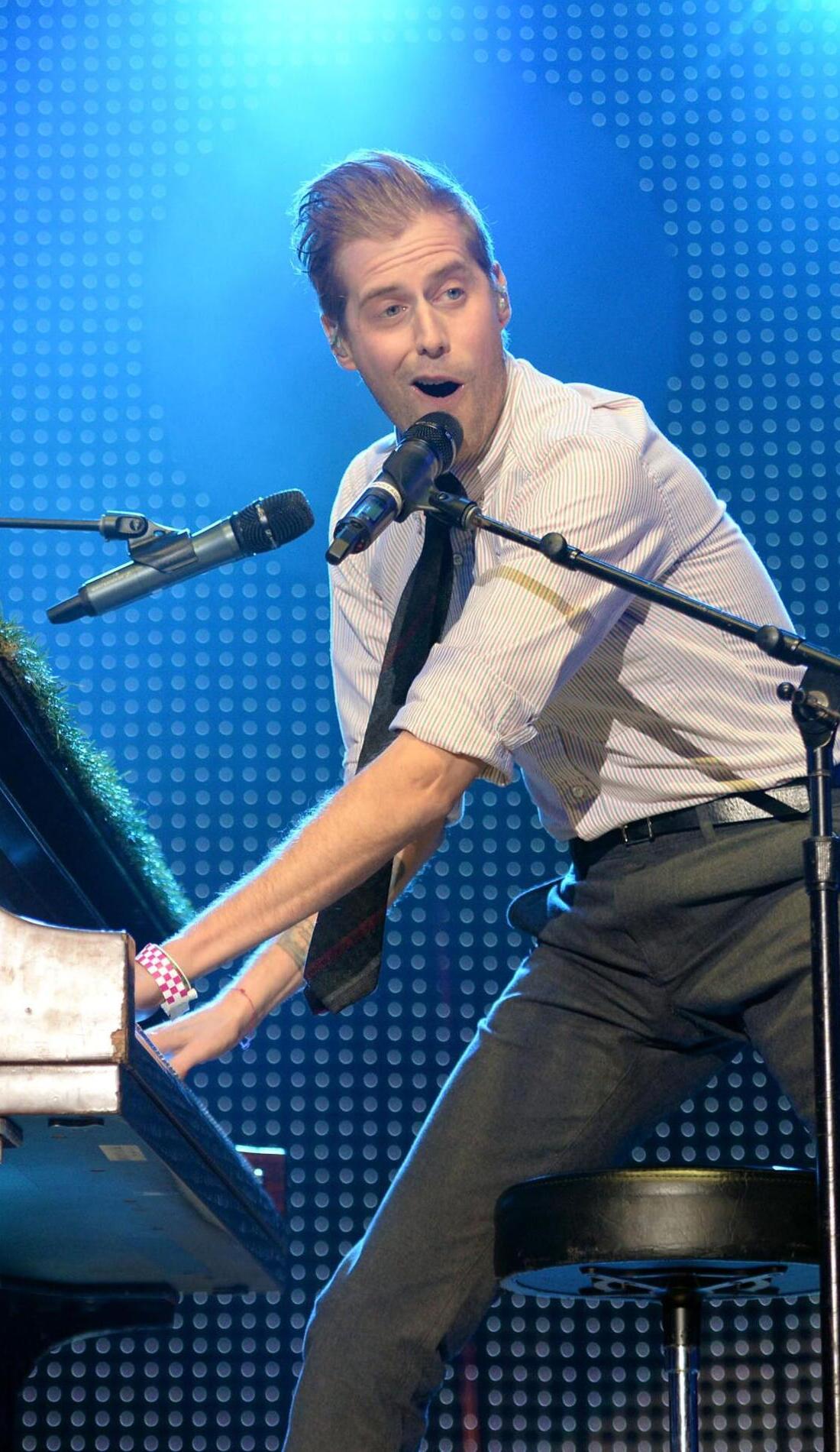A Andrew McMahon live event