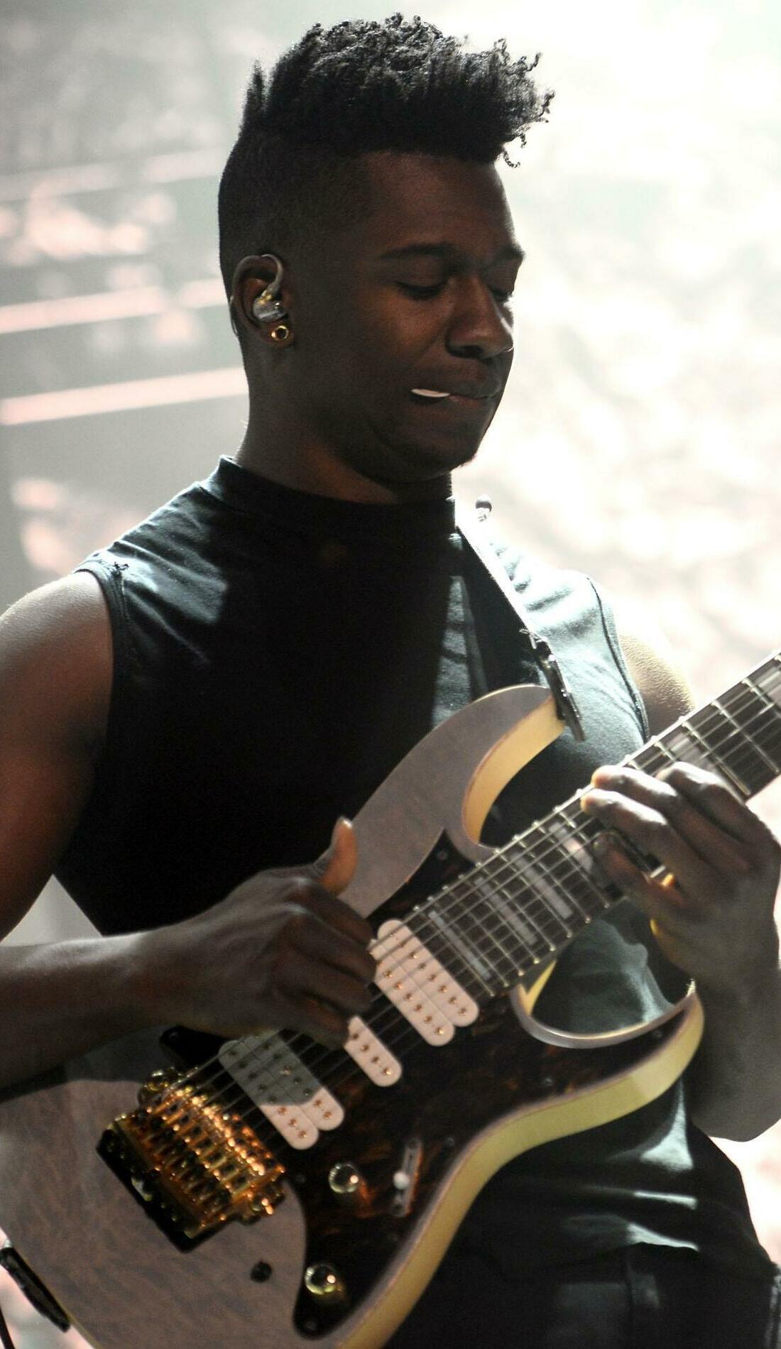 A Animals As Leaders live event