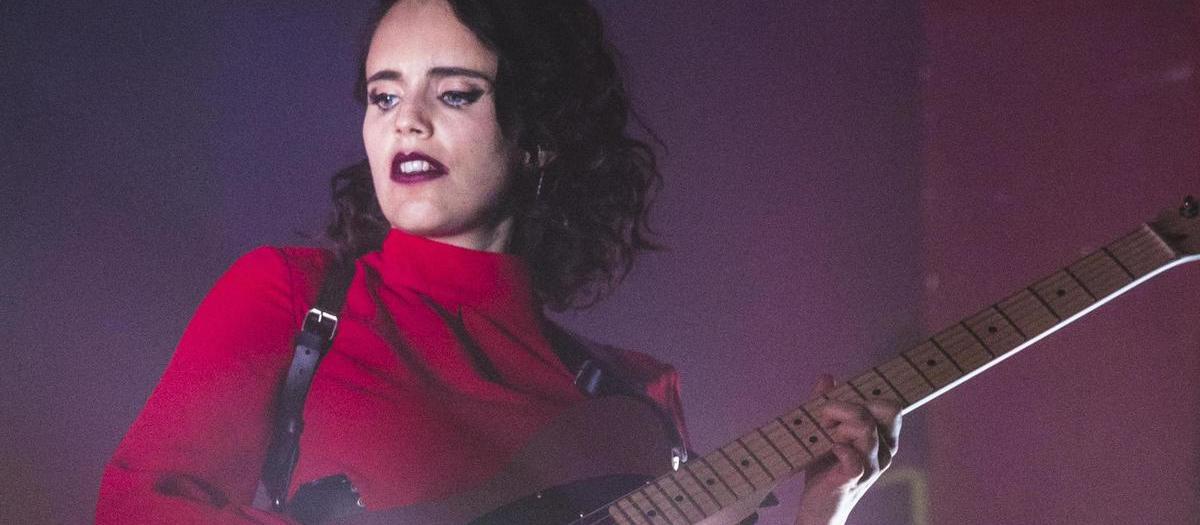 Anna Calvi Tickets