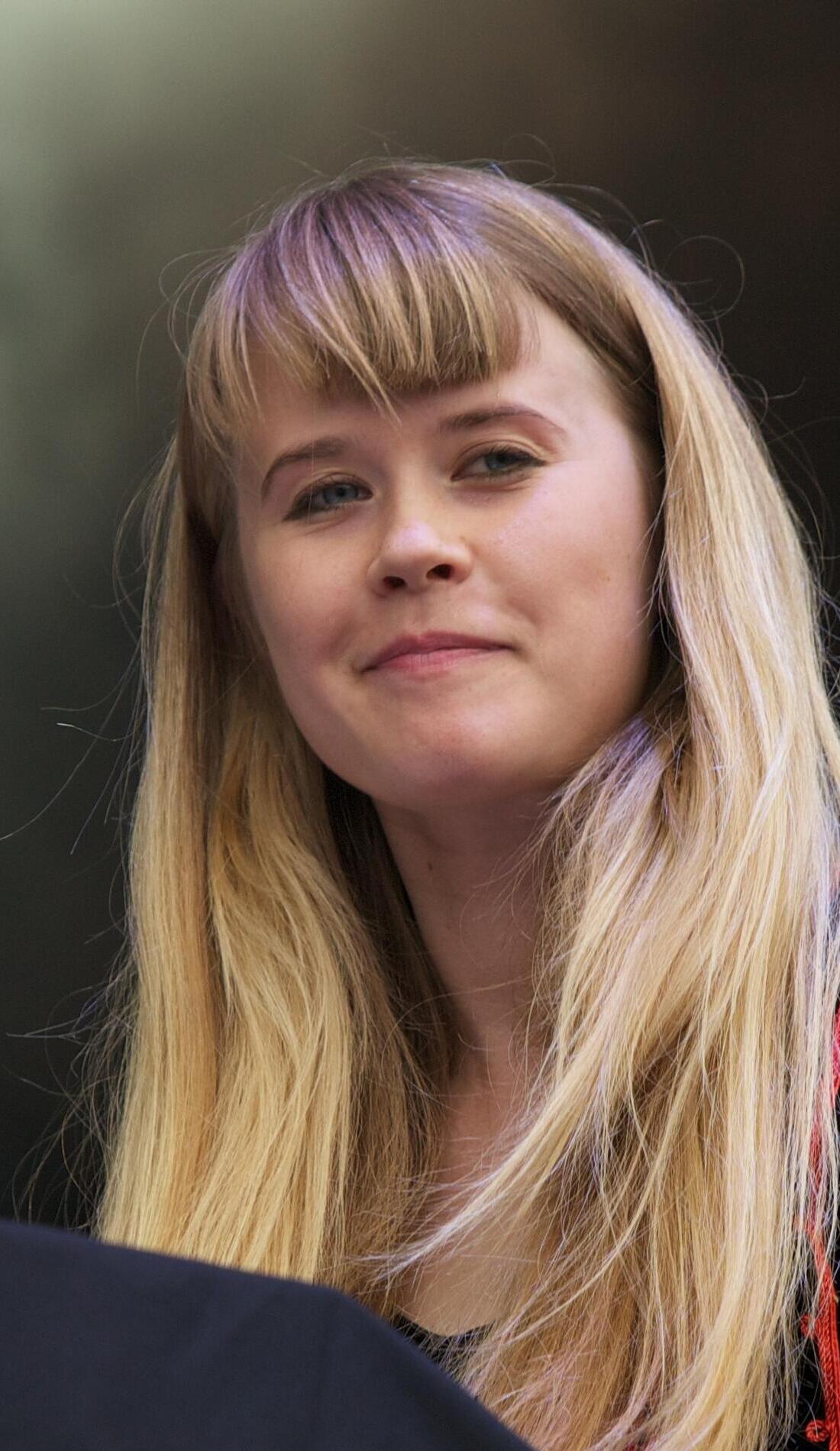 A Anna Von Hausswolff live event