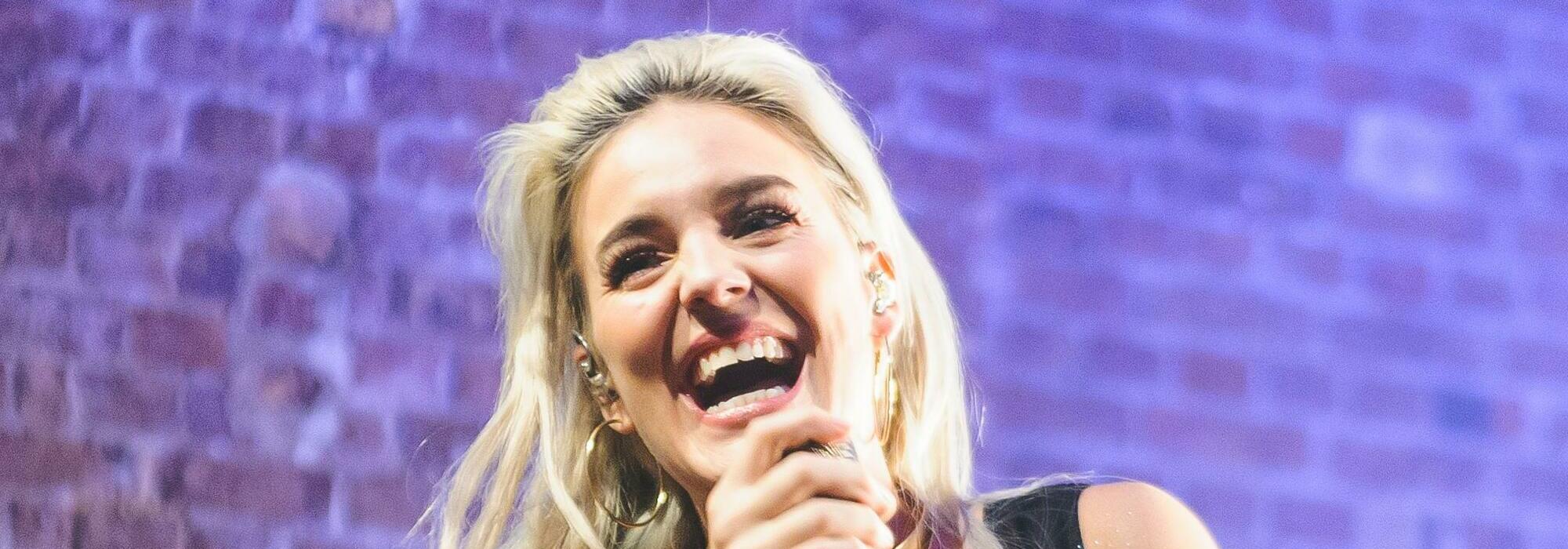 A Anne-Marie live event
