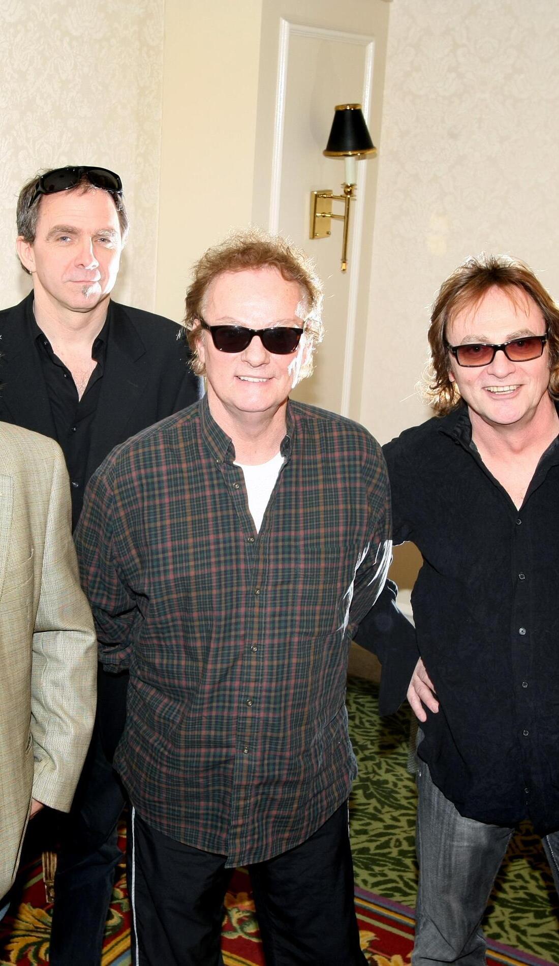 A April Wine live event