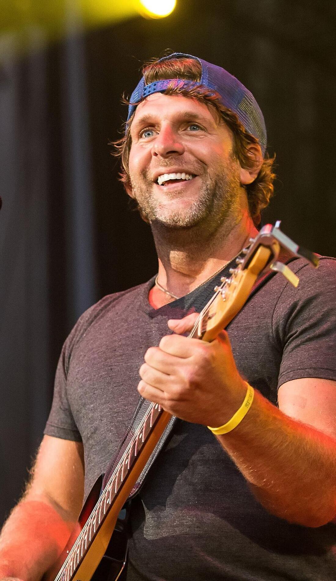 A Billy Currington live event