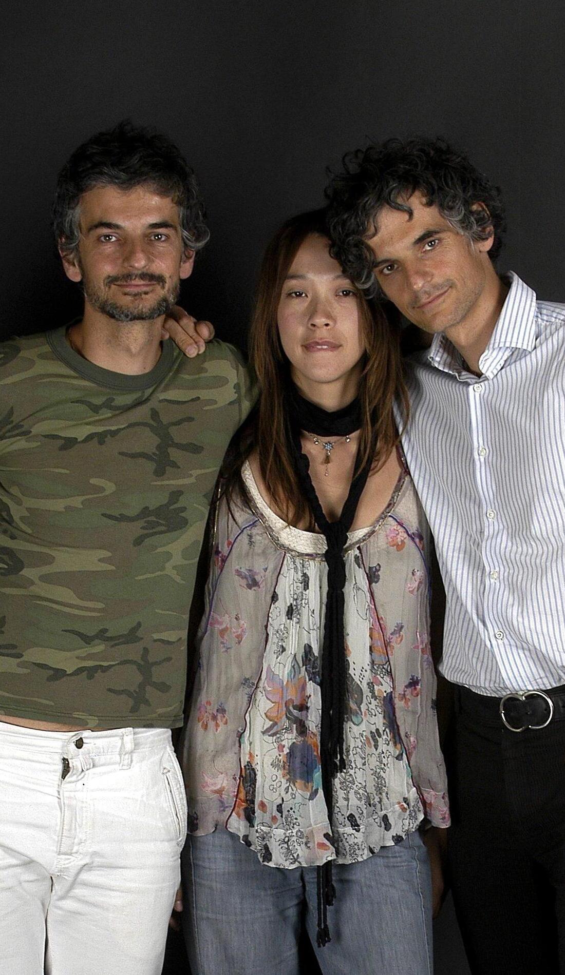 A Blonde Redhead live event