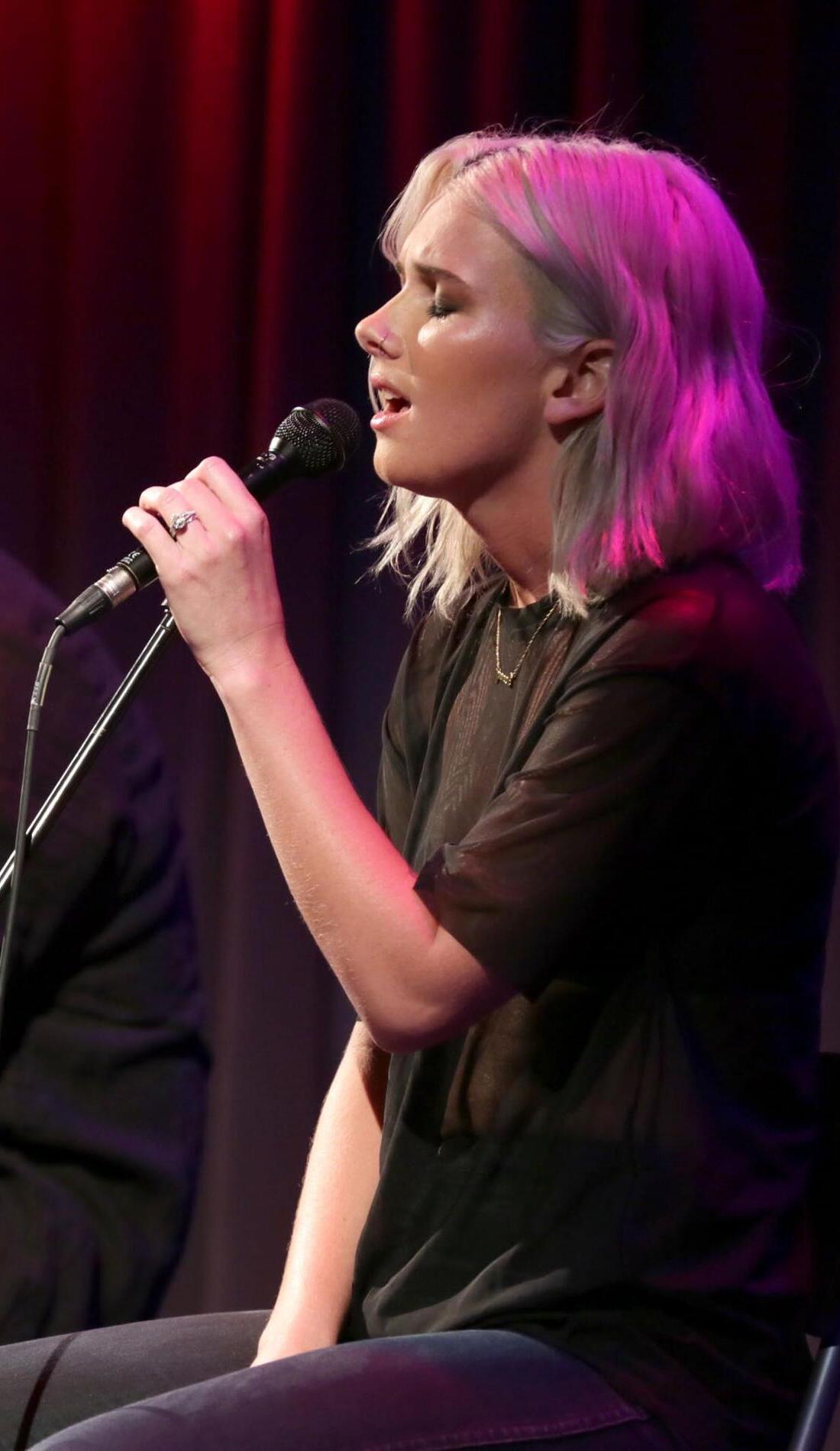 A Broods live event