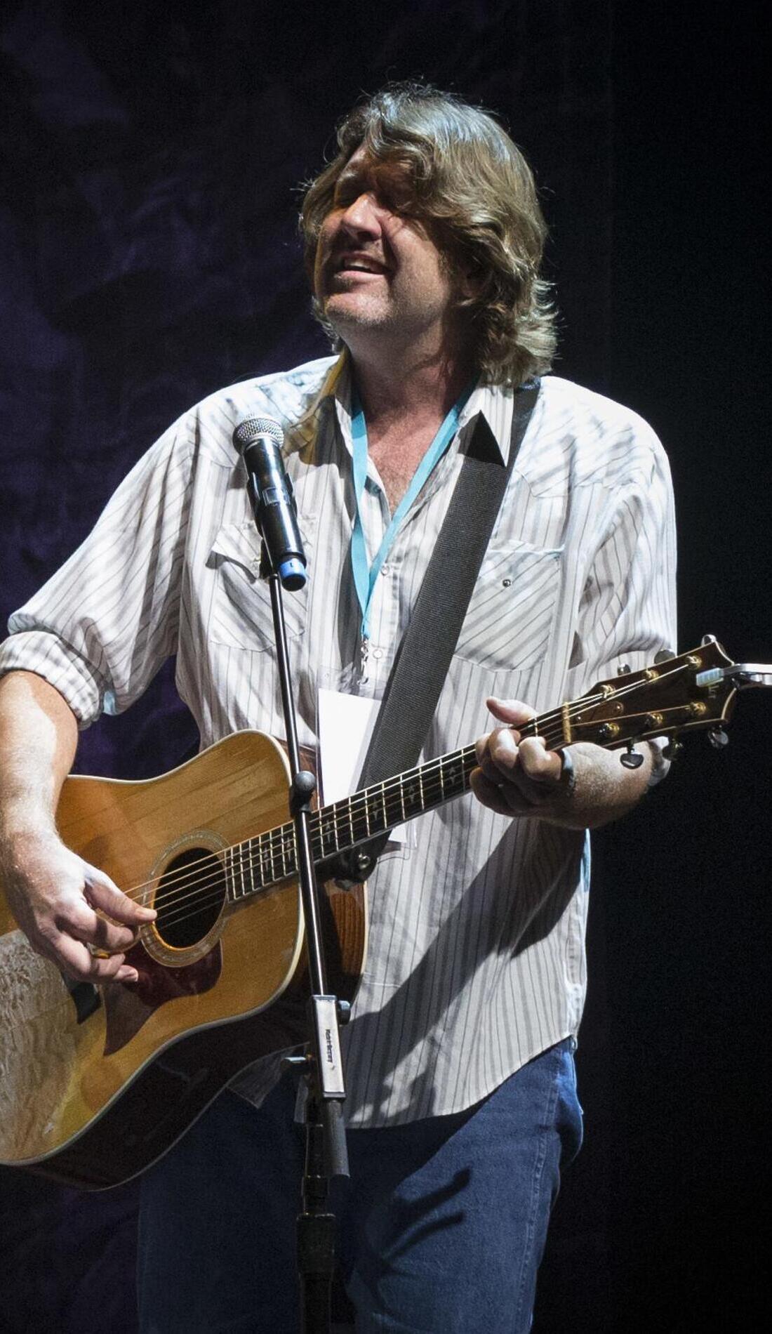 A Bruce Robison live event