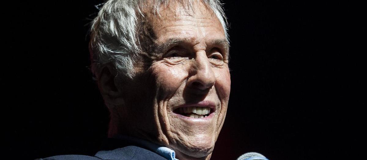 Burt Bacharach Tickets