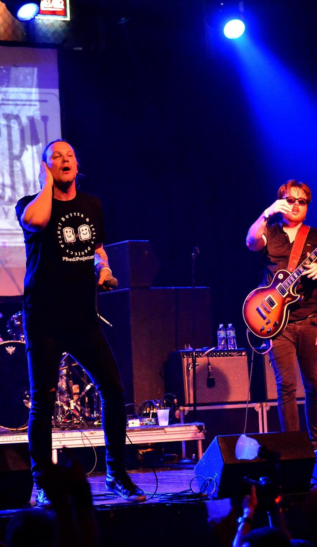 A Candlebox live event