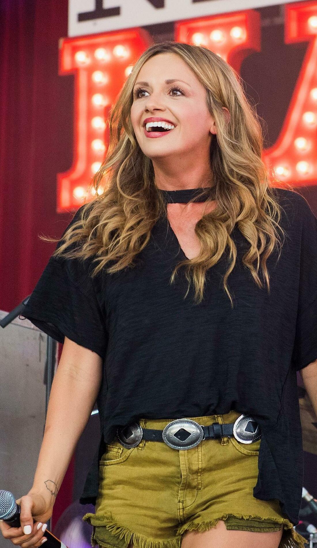 A Carly Pearce live event