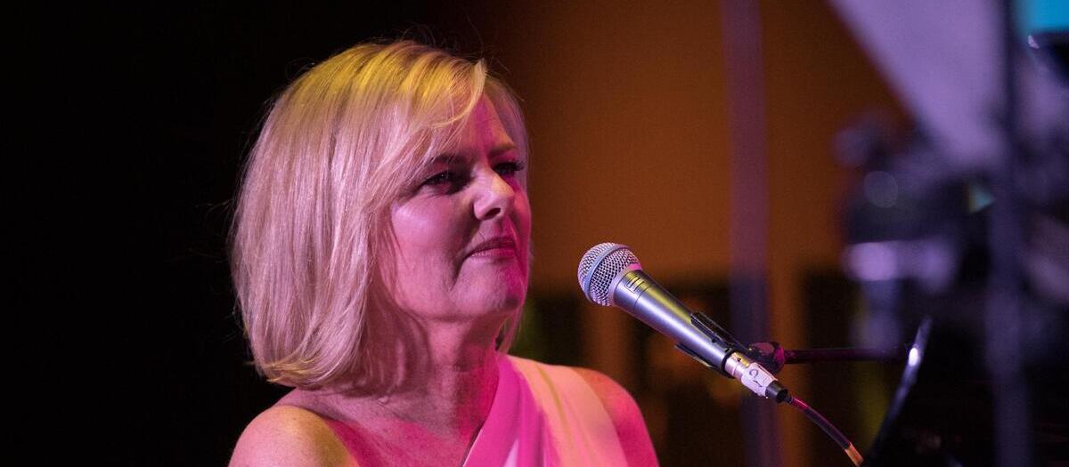 Carol Welsman Tickets